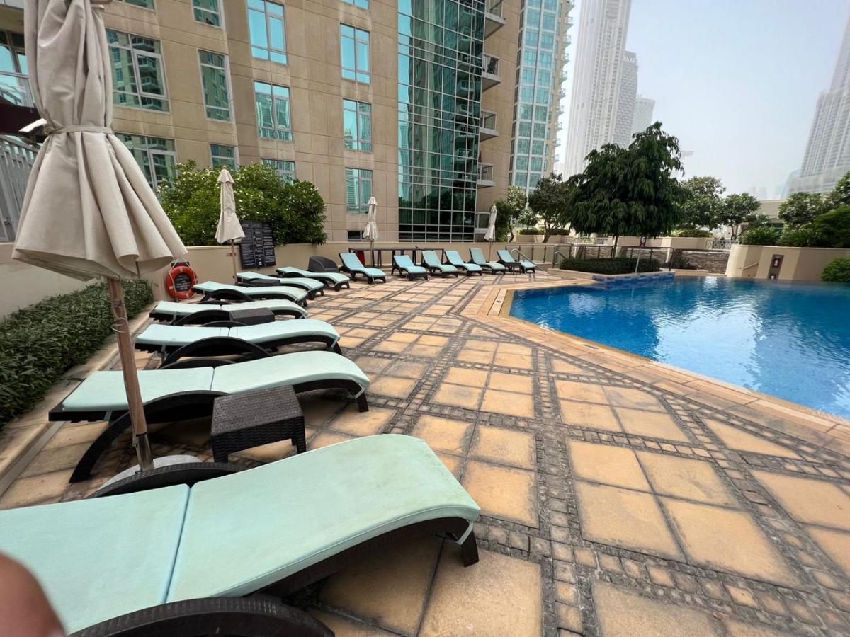 First Class 2Br With Full Burj Khalifa And Fountain View Dubai Exterior foto